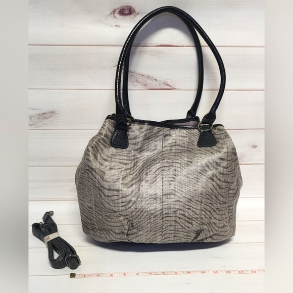 NWT Bueno Zebra Handbag - Picture 2 of 10
